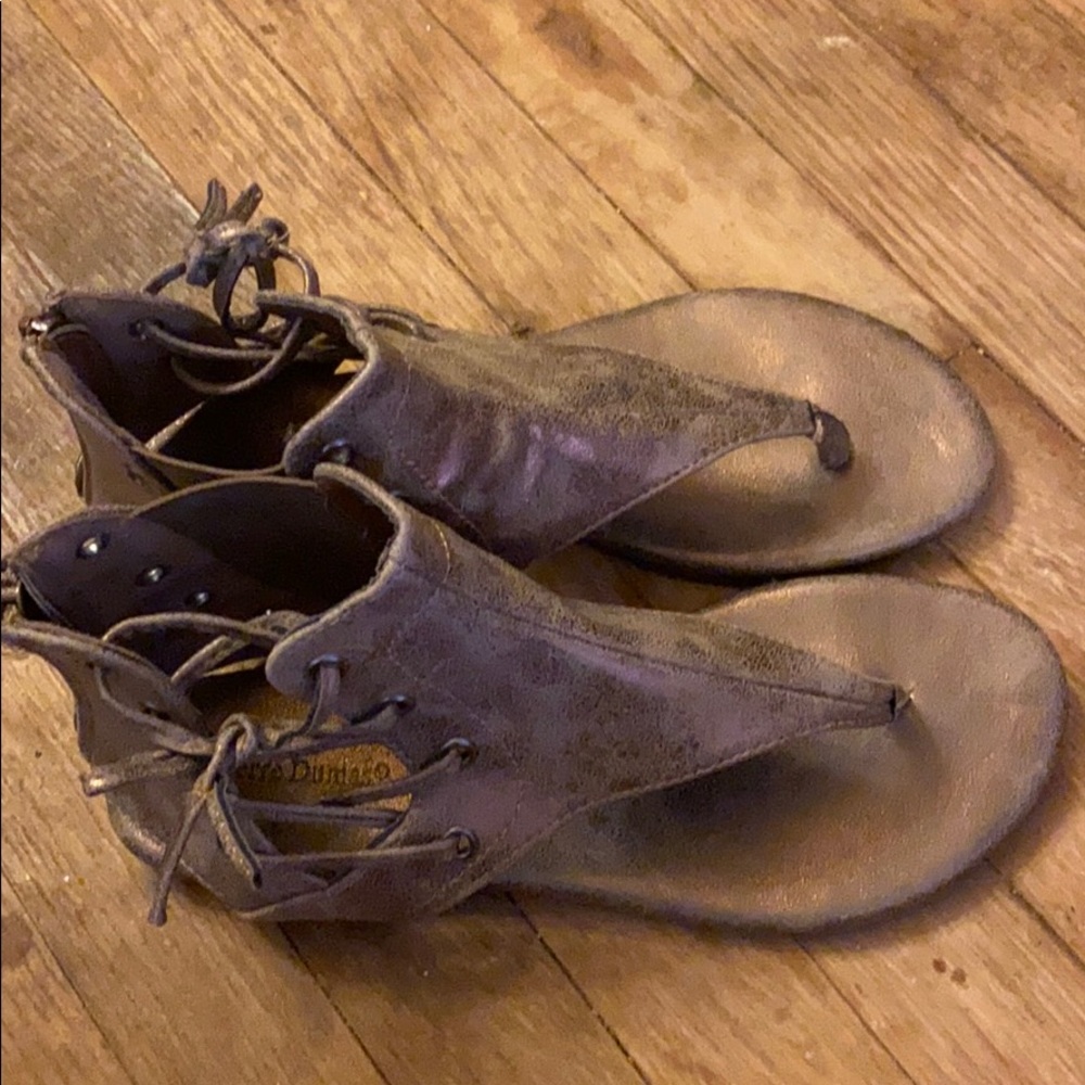 Pierre Dumas Bronze sandals size 7